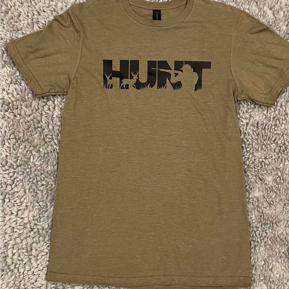 Gildan Men's Hunt Graphic Tee